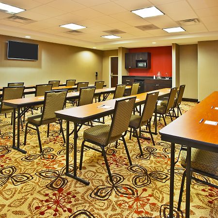 Holiday Inn Express & Suites Springfield By Ihg Bagian luar foto