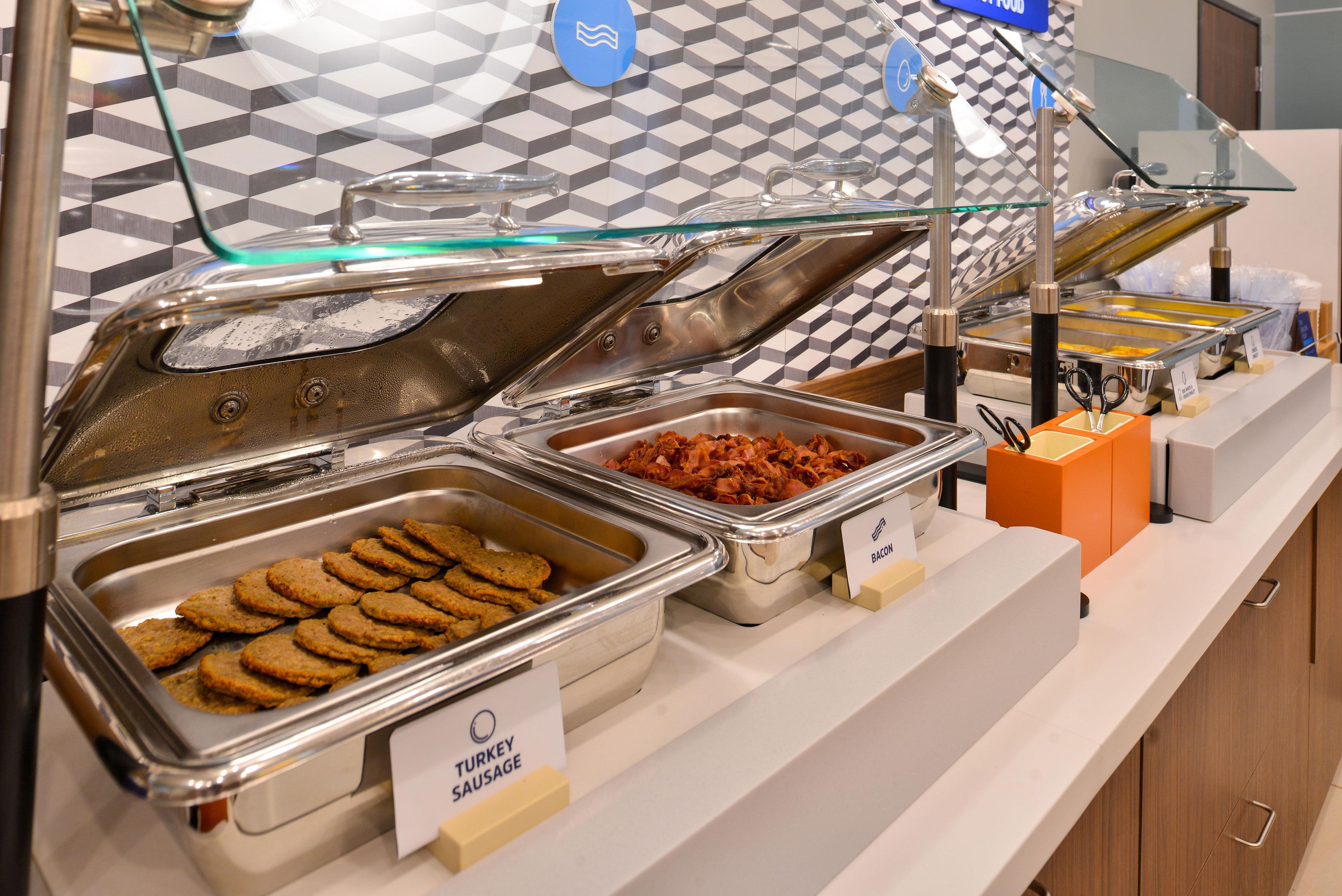 Holiday Inn Express & Suites Springfield By Ihg Bagian luar foto