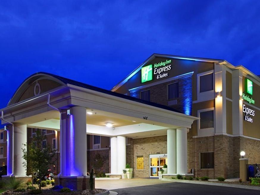 Holiday Inn Express & Suites Springfield By Ihg Bagian luar foto